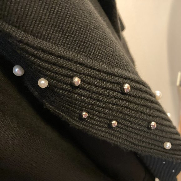 Cardigan C est. 1946 Draped Black White and Silver Beading Sz M Grandma-Core - Picture 3 of 13